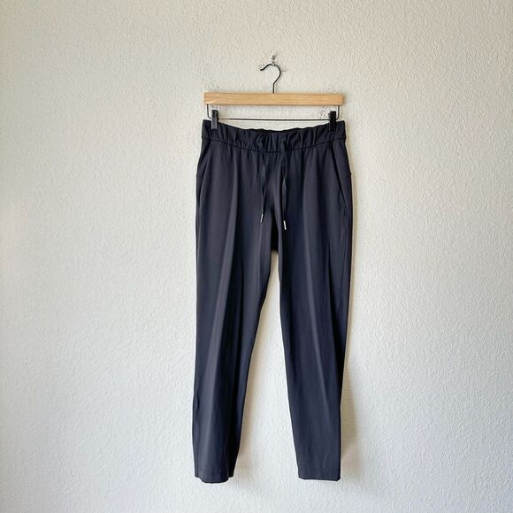 LULULEMON On The Fly Pants Charcoal Drawstring Waist Ankle Mid Rise - Picture 1 of 12